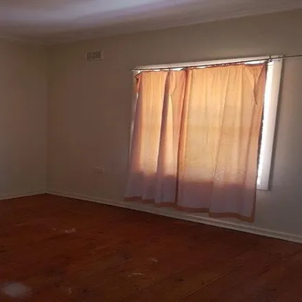 Rent this 3 bed apartment on 28 Pilton Street in Port Augusta SA 5700, Australia