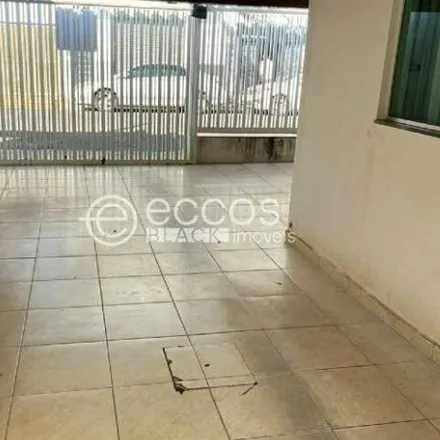 Image 1 - Rua Niterói, Nossa Senhora Aparecida, Uberlândia - MG, 38405-142, Brazil - House for rent