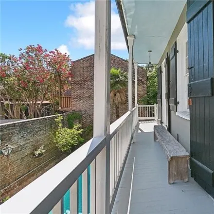 Image 6 - 824 Burgundy Street, New Orleans, LA 70116, USA - Townhouse for sale