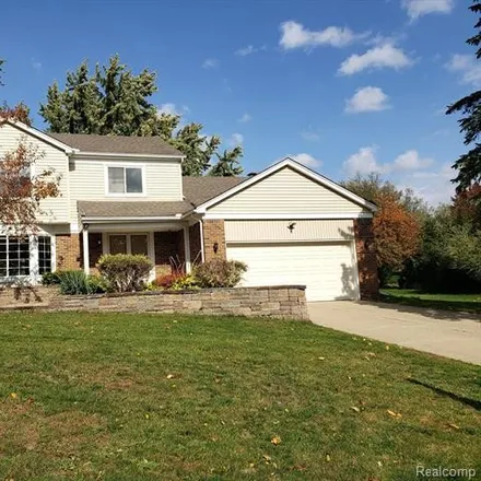 Buy this 3 bed house on 660 Baker Street in Rochester Hills, MI 48307