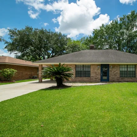 Buy this 3 bed house on 185 Laura Drive in St. Mary Parish, LA 70392