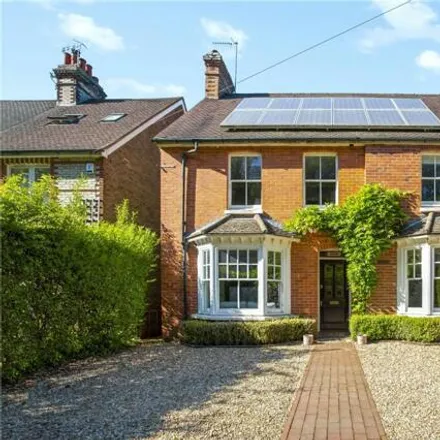 Buy this 4 bed house on Boterys Cross in Castle Street, Bletchingley