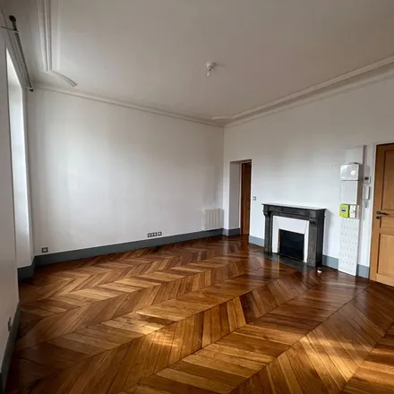 Rent this 2 bed apartment on 7 Rue Bignon in 78250 Hardricourt, France