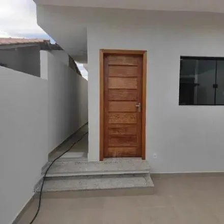Buy this 3 bed house on Rua Governador Roberto Silveira in Ilha da Caieira, Macaé - RJ