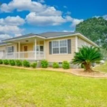 Buy this 3 bed house on 210 Arrowhead Dr in Moultrie, Georgia