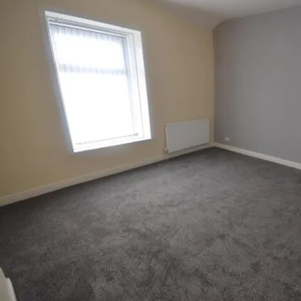 Image 3 - Dowry Street, Accrington, BB5 1AP, United Kingdom - Townhouse for rent