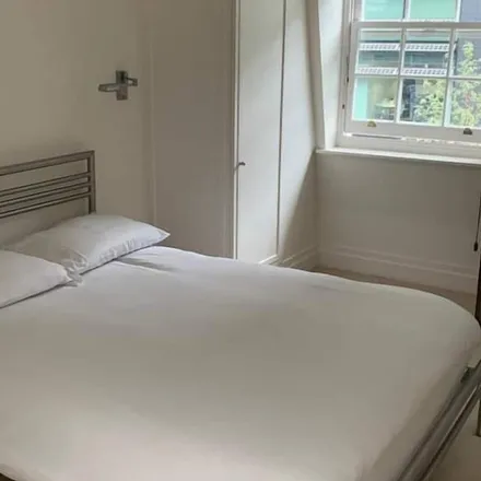 Rent this 2 bed house on London in W2 6LQ, United Kingdom