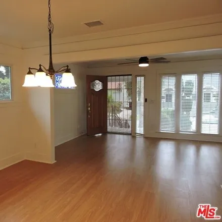Image 9 - 567 North Windsor Boulevard, Los Angeles, CA 90004, USA - House for rent