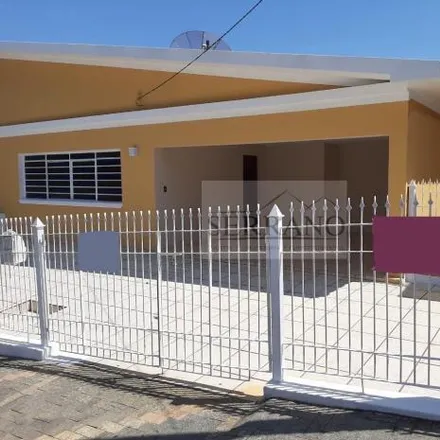 Buy this 3 bed house on Rua Antônio Barbosa in Centro, Vinhedo - SP