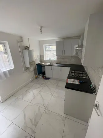 Rent this 2 bed townhouse on 52 Avenons Road in London, E13 8HU
