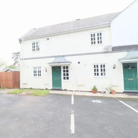 Rent this 2 bed house on 18 Lansdowne Mews in Evesham, WR11 1WY