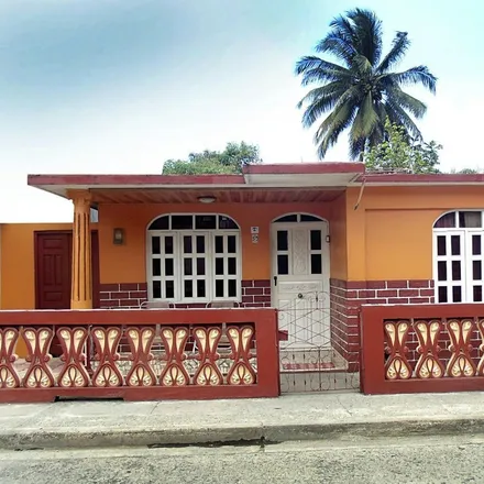 Rent this 2 bed house on Baracoa in Reparto Camilo Cienfuegos, CU