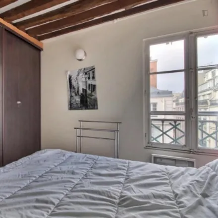 Image 2 - 3 Rue Saint-Augustin, 75002 Paris, France - Apartment for rent