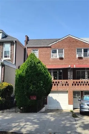 Image 3 - 1735 70th St, Brooklyn, New York, 11204 - House for sale