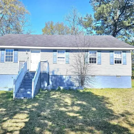 Buy this 3 bed house on 1394 Lakeview Drive in Macon, GA 31206