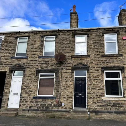 Rent this 2 bed house on Dyson Street in Huddersfield, HD5 9LT