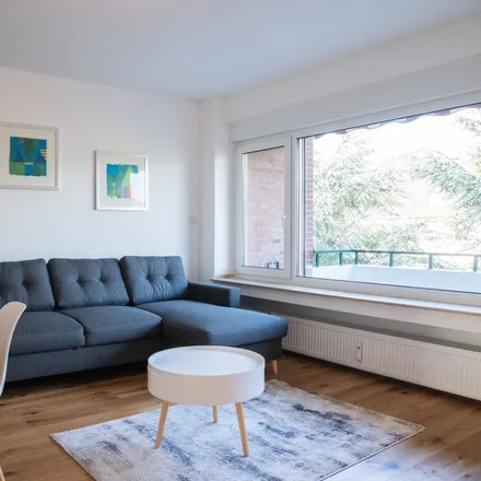 Rent this 2 bed apartment on Hölderlinstraße 20 in 40667 Meerbusch, Germany