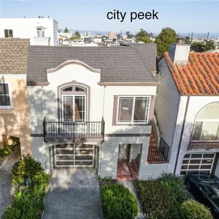 Image 3 - 34 Roselyn Terrace, San Francisco, CA 94118, USA - House for sale