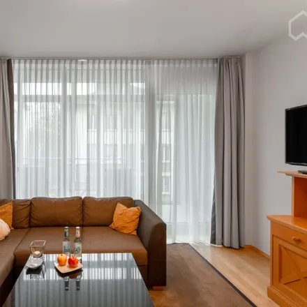 Rent this 1 bed apartment on Generalkonsulat des Staates Kuwait in Leerbachstraße, 60322 Frankfurt