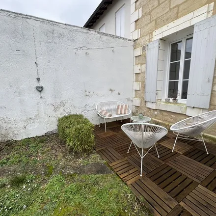 Rent this 2 bed apartment on 120 Lieu Dit la Grave in 33230 Le Fieu, France