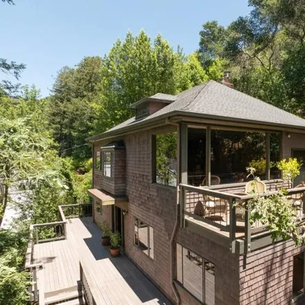 Buy this 5 bed house on 122 Cypress Avenue in Ross, Marin County