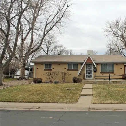Buy this 3 bed house on 405 South Revere Street in Aurora, CO 80012