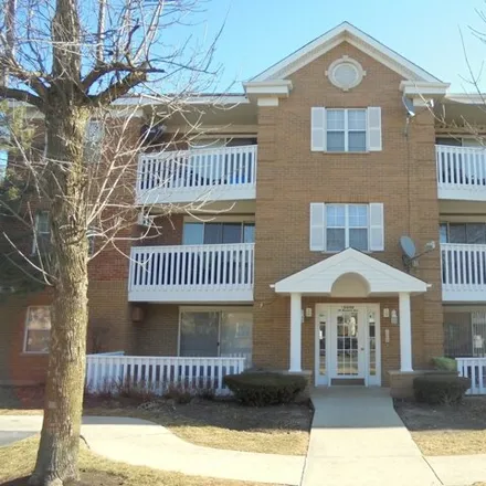Rent this 2 bed condo on 6550 West Belmont Avenue in Chicago, IL 60634
