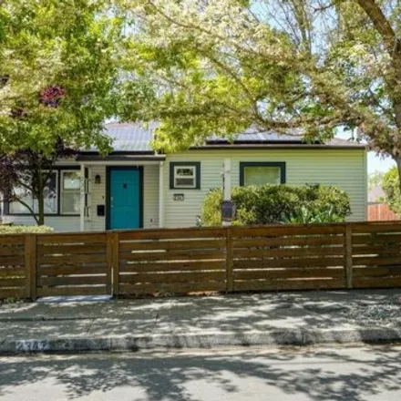 Buy this 2 bed house on 2347 Humboldt Street in Santa Rosa, CA 95404