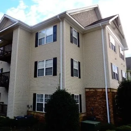 Rent this 4 bed condo on 653 Lookover Drive in Middleton Shores, Anderson County