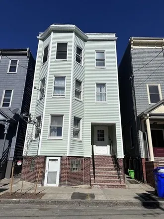 Image 1 - Central Square, 268 Princeton Street, Boston, MA 02128, USA - Apartment for rent
