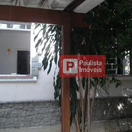 Buy this 3 bed house on EMEF Dr. Antonio Carlos de Abreu Sodré in Rua Juari 835, Vila Arriete