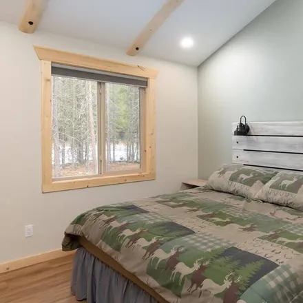 Rent this 4 bed house on Valemount in BC V0E 2Z0, Canada