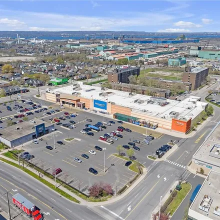 Image 4 - Walmart Supercentre, 1115 Barton Street E. Barton Street East, Hamilton, ON L8H 2V2, Canada - Apartment for rent