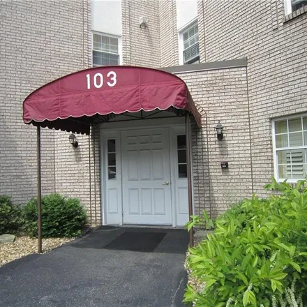 Buy this 2 bed condo on 103 Woodstone Lane in New Kensington, PA 15068