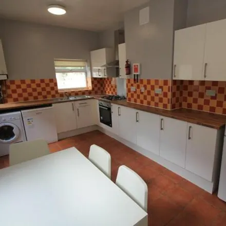 Rent this 6 bed townhouse on Shortridge Terrace in Newcastle upon Tyne, NE2 2LU