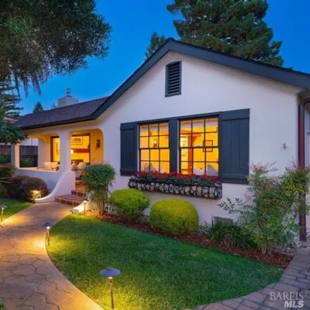 Buy this 4 bed house on 1569 Hillview Place in St. Helena, CA 94574