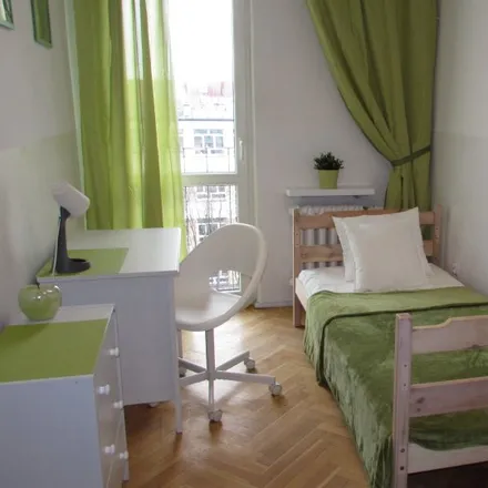 Rent this 5 bed room on XIX Liceum Ogólnokształcące im. Powstańców Warszawy in Zbaraska 1, 04-014 Warsaw