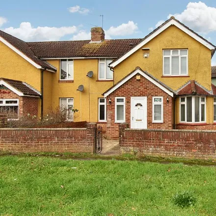 Rent this 4 bed duplex on Grantham Road in Bishopstoke, SO50 5JF