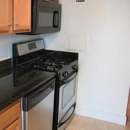 Image 6 - The Mica, Newell Street, Silver Spring, MD 20910, USA - Condo for sale