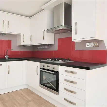 Image 2 - Westport Care Home, 14-24 Westport Street, Ratcliffe, London, E1 0RA, United Kingdom - Apartment for rent