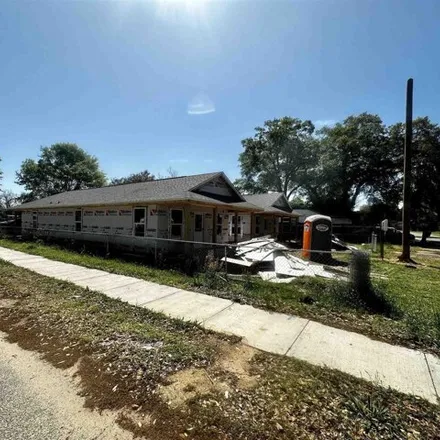 Image 7 - 3005 West Lloyd Street, Brownsville, Escambia County, FL 32505, USA - House for sale