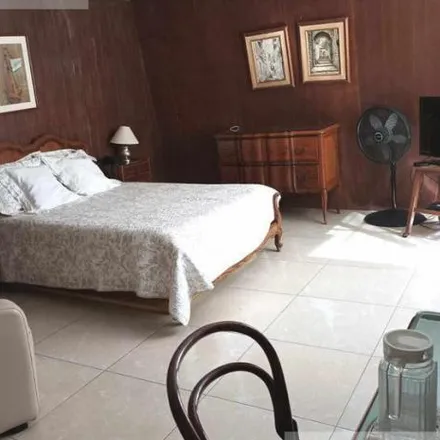 Buy this 4 bed house on Calle Fray Motolinía in Delegación Centro Histórico, 76030 Querétaro