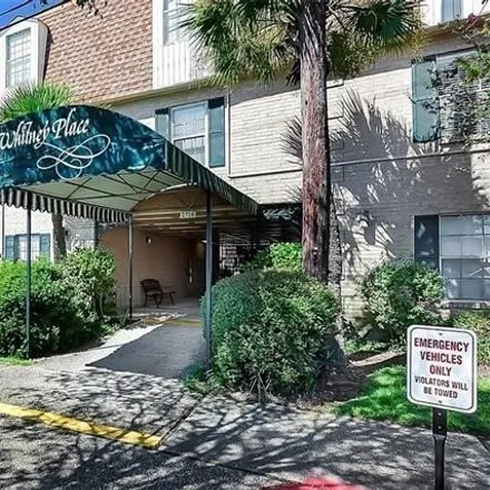 Rent this 1 bed condo on 2716 Whitney Place in Bonnabel Place, Metairie