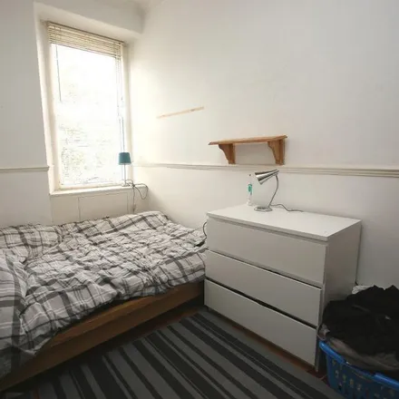 Image 4 - 11 Smithfield Street, City of Edinburgh, EH11 2PJ, United Kingdom - Apartment for rent