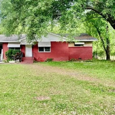 Buy this 3 bed house on 2325 Ginny Avenue in Columbus, GA 31903