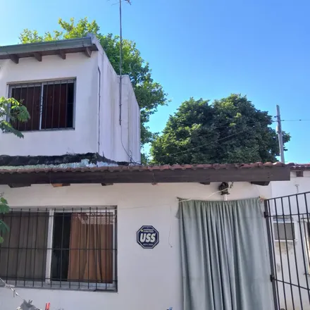 Buy this studio house on 142 - Reconquista 3085 in Villa General Antonio José de Sucre, 1653 Villa Ballester