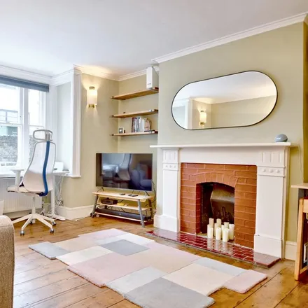 Rent this 1 bed apartment on Gordon House Road in Maitland Park, London