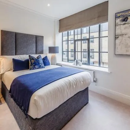 Image 1 - Palace Wharf, 6-23 Rainville Road, London, W6 9HB, United Kingdom - Apartment for rent