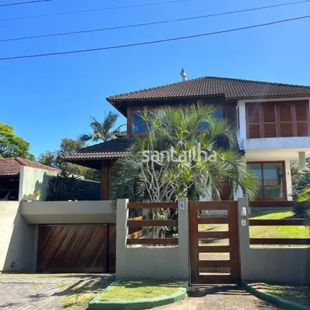 Rent this 4 bed house on unnamed road in Lagoa da Conceição, Florianópolis - SC