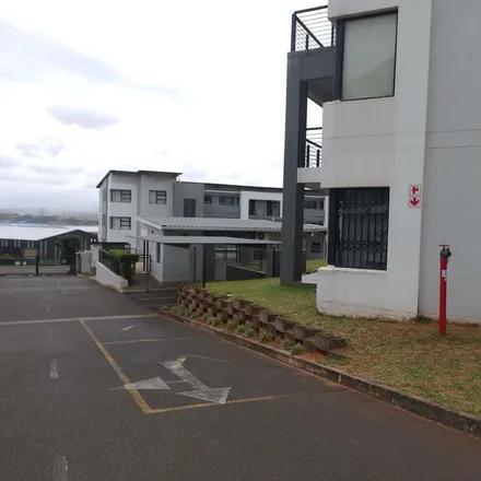 Image 3 - Hudd Road, Athlone Park, Umbogintwini, South Africa - Apartment for rent